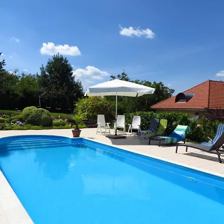 Tulipan Haz Appartement *